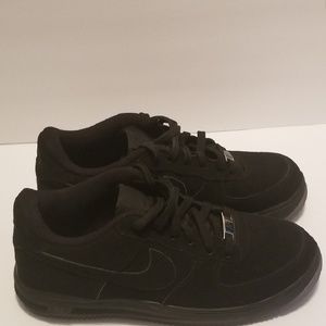 SOLD. Nike Air Force1 AF1 Low Top. 6Y=6Men